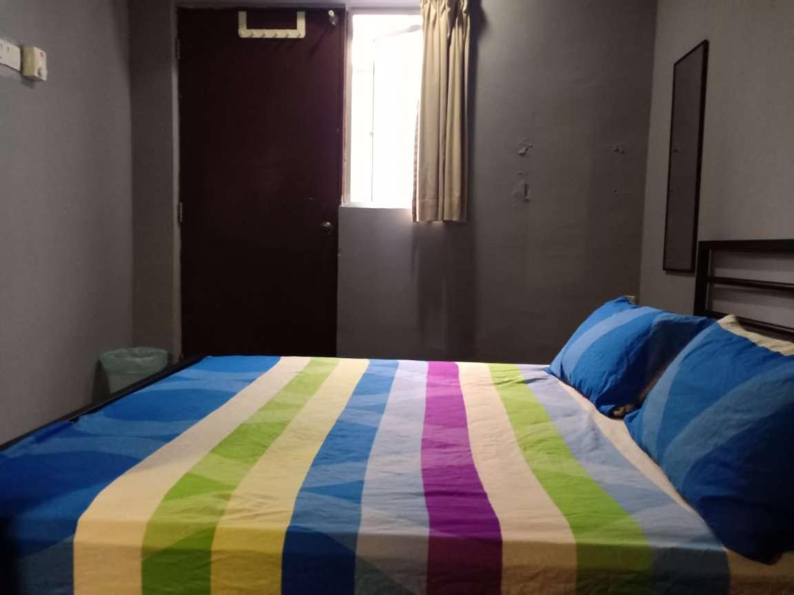 Raizzy'S Guesthouse Kuala Lumpur Bagian luar foto