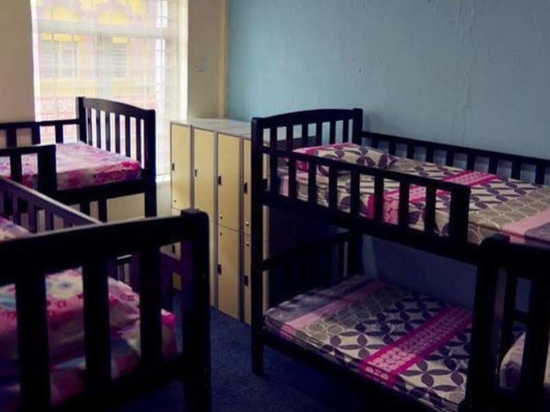 Raizzy'S Guesthouse Kuala Lumpur Bagian luar foto