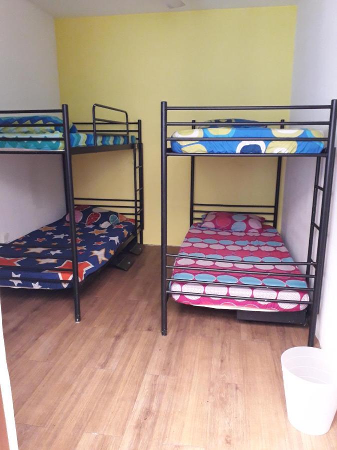 Raizzy'S Guesthouse Kuala Lumpur Bagian luar foto